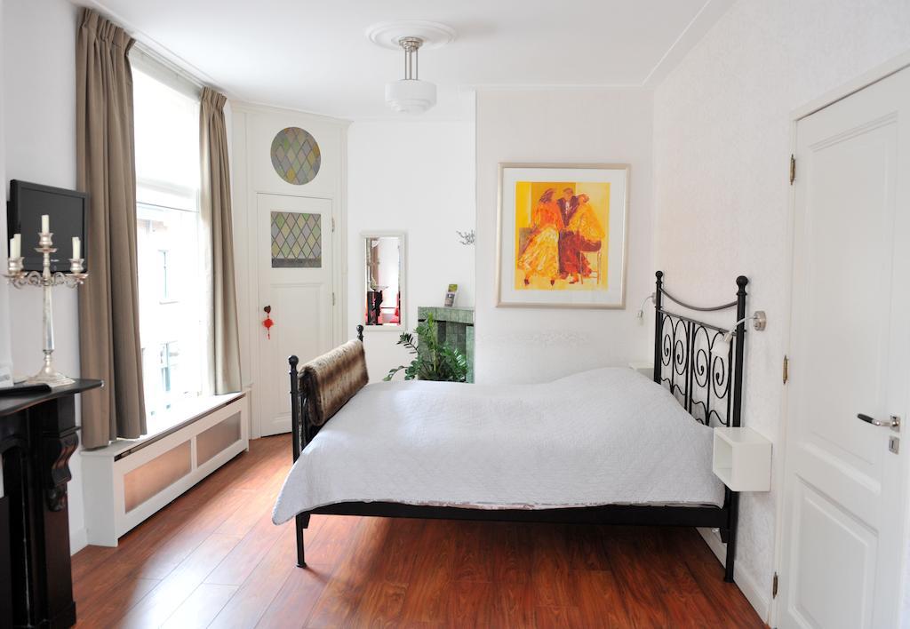B&B Bed En Beschuit Leiden Bilik gambar