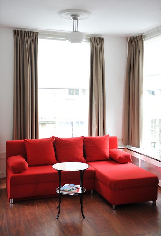 B&B Bed En Beschuit Leiden Luaran gambar