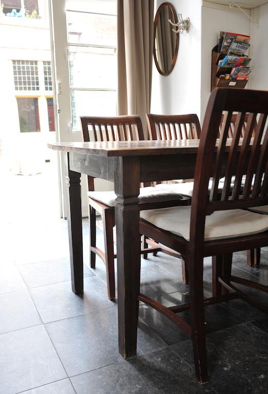 B&B Bed En Beschuit Leiden Bilik gambar